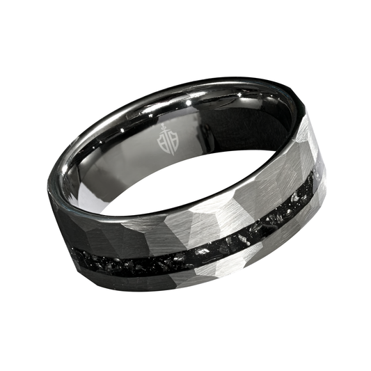 Hammered silver tungsten men's wedding band with black opal inlay – a durable and unique ring featuring a striking opal accent.